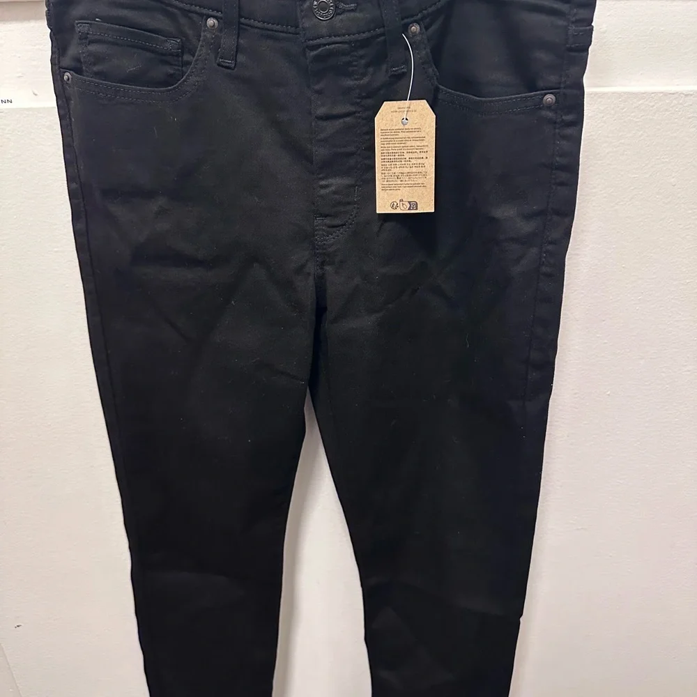 Levi's Women's Black Skinny Jeans - Picture 3 of 4
